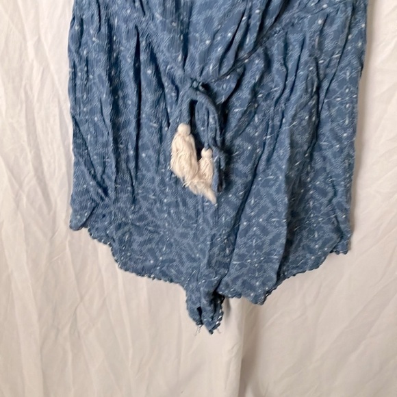 Rewind: Denim Blue Floral Romper- M - Picture 12 of 15